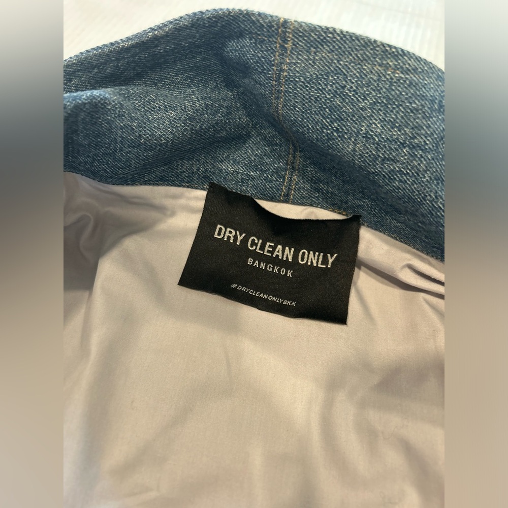 Dry Clean Only Bangkok Upcycled Patchwork Zip Fro… - image 2